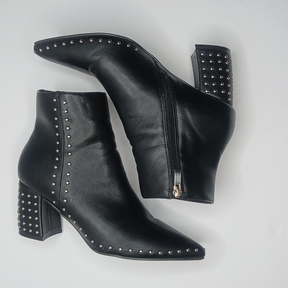 Elegant Black Studded Ankle Boots - Picture 5 of 9